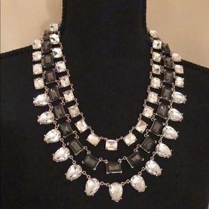 Loft Necklace 🔥